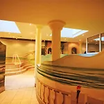 Appartamento Chateau B-2 By Interhome