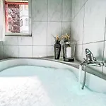 Chateau B-2 By Interhome Appartamento