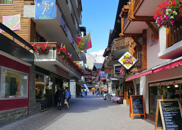 Apartment Chateau B-2 By Interhome