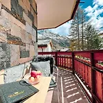 Chateau B-2 By Interhome Apartmán